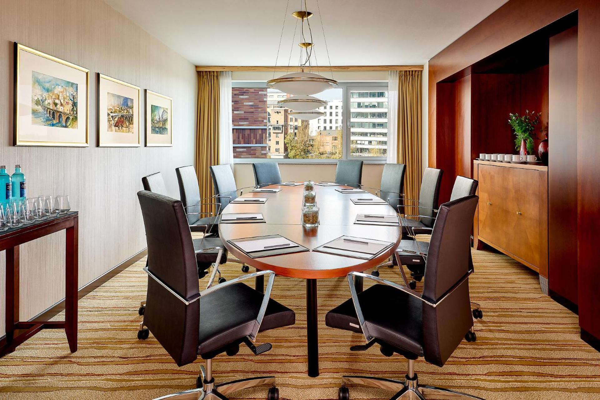 מלון Courtyard By Marriott Duesseldorf Hafen מראה חיצוני תמונה