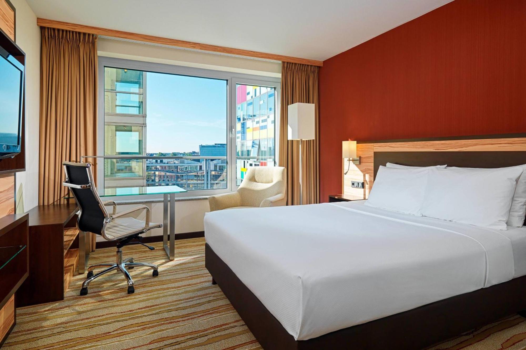 מלון Courtyard By Marriott Duesseldorf Hafen מראה חיצוני תמונה