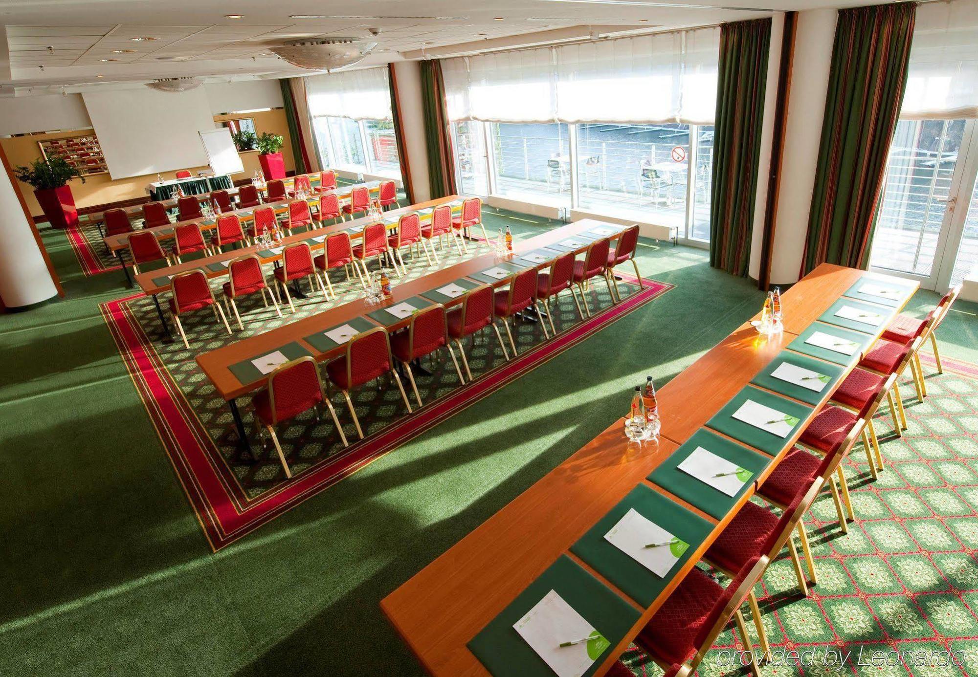 מלון Courtyard By Marriott Duesseldorf Hafen מראה חיצוני תמונה