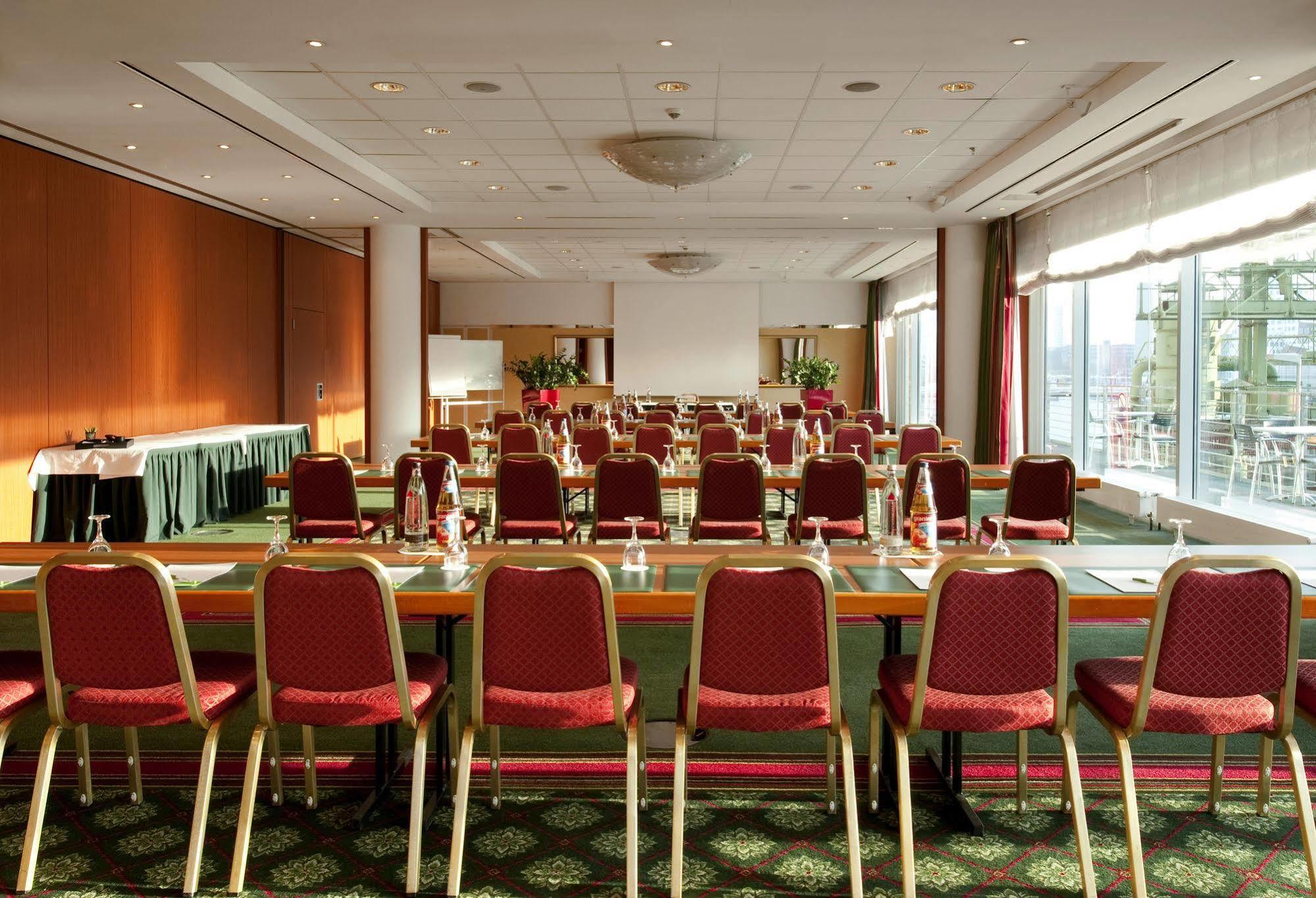 מלון Courtyard By Marriott Duesseldorf Hafen מראה חיצוני תמונה